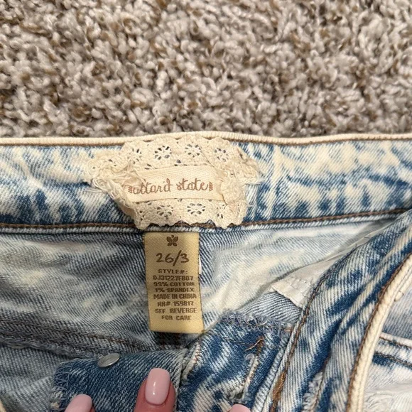 WORN ONCE! Altar’d State Women's Distressed Denim Shorts - Picture 2 of 3